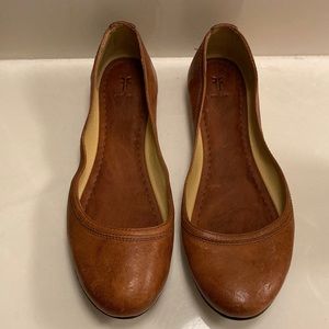Frye Carson Flats Size 9